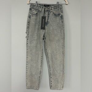 NWT White Fox Boutique Women’s Boyfriend Jeans Sz M What Goes Around Washed Blue